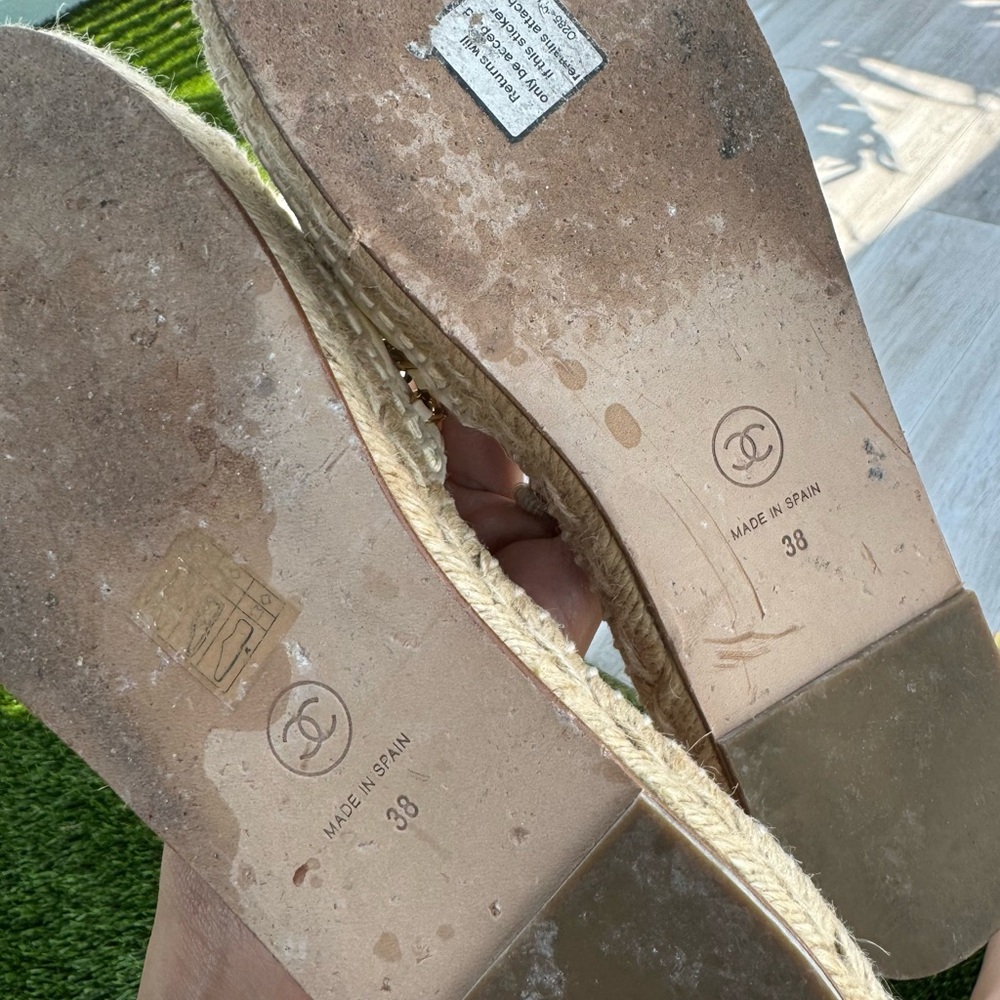Chanel Interlocking CC Logo Espadrilles Slides - Picture 7 of 8